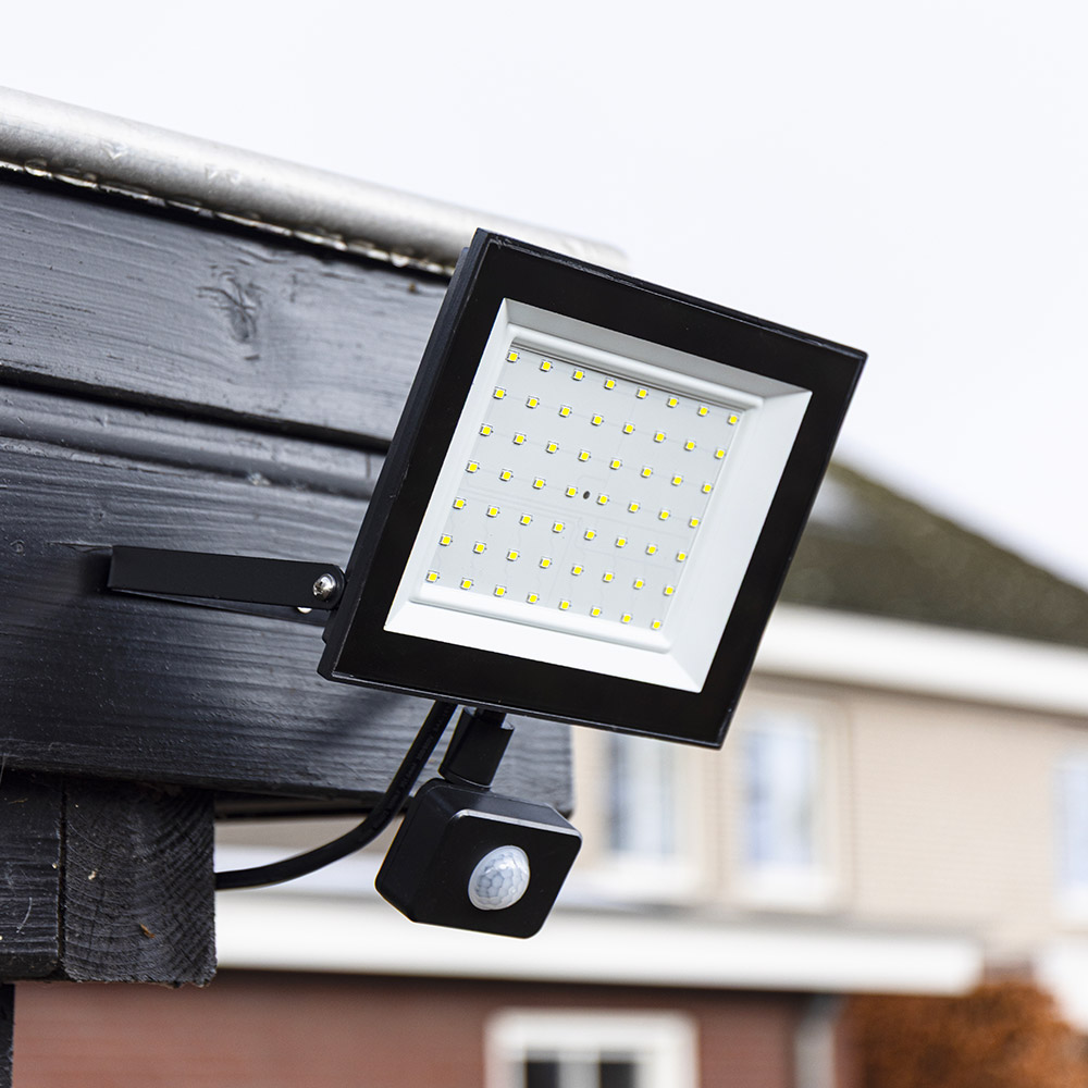 Lumos LED Breedstraler - Sensor - 50W 4770lm - 4000K - IP65