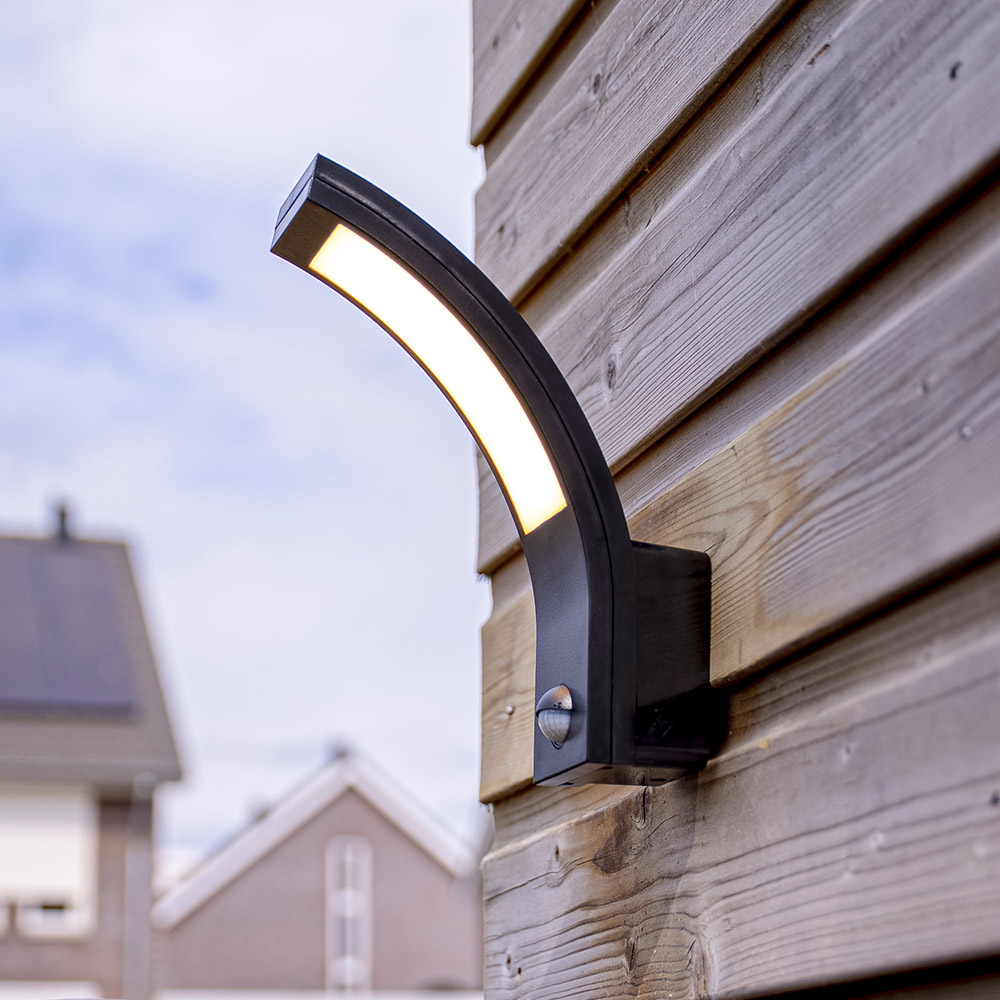 Bristol - LED Wandlamp met sensor - 10W 814lm - 3000K - zwart